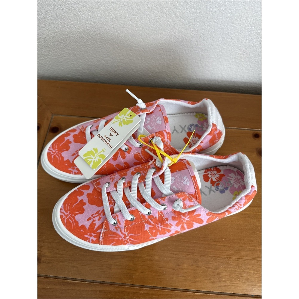 NEW ROXY Surf‎ Kind Kate Roxy Rae Orange Pink Floral Lace Up Shoes Size 11